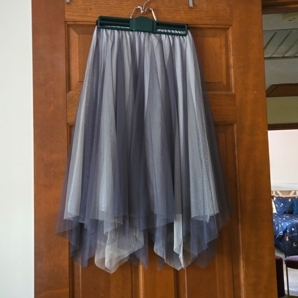 Womens elastic waist tulle skirt